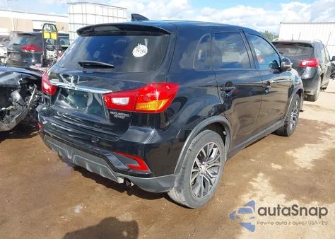 2019 Mitsubishi Outlander Sport 2.0 Es z USA, uszkodzony, nr VIN JA4AP3AU2KU030612